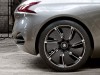 Roue arrière du concept car Peugeot HX1 2011